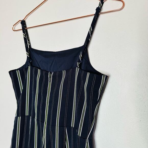 Cupcakes and Cashmere Dark Black White Avery Spaghetti Strap Jumpsuit Size 2 - Picture 8 of 11